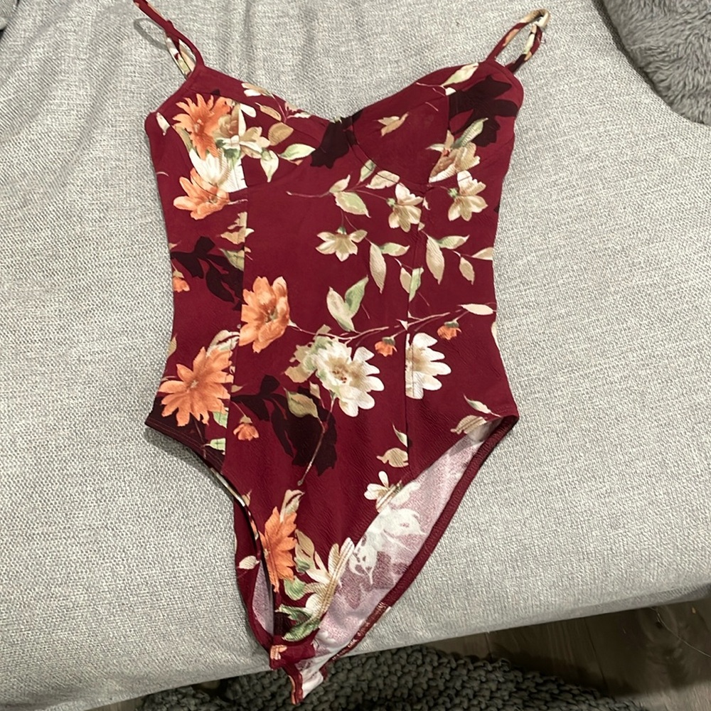 Forever 21 flower body suit